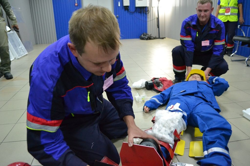 Одним из этапов стало оказание первой помощи пострадавшим в результате условного несчастного случая