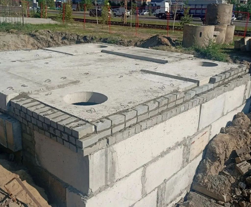 Ремонт тепловой камеры по адресу: ул. Власихинская, 170 Ремонт тепловой камеры по адресу: ул. Власихинская, 170