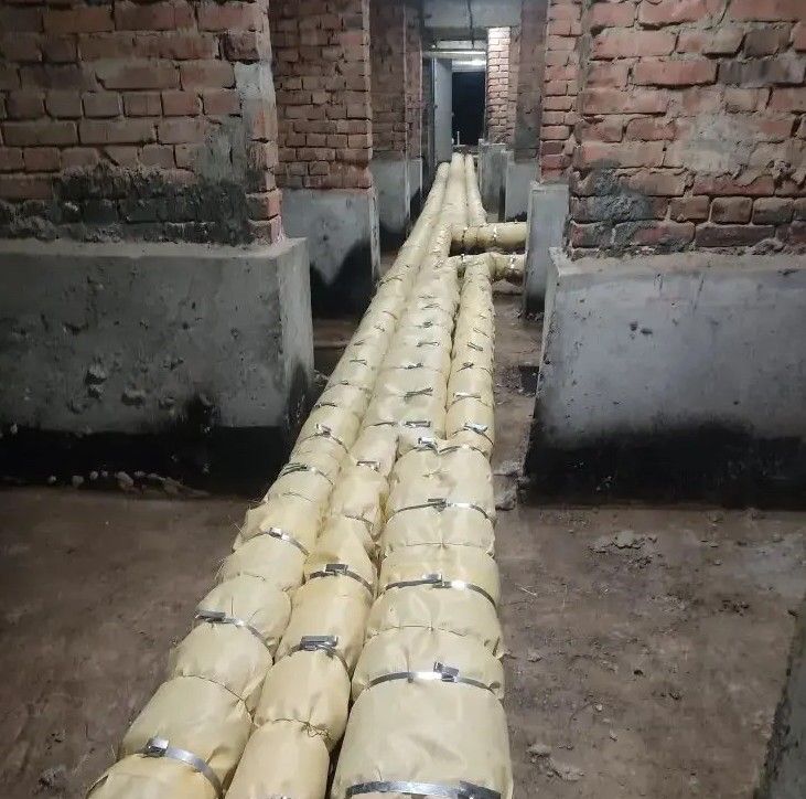 Замена транзитной теплосети в подвале жилого дома