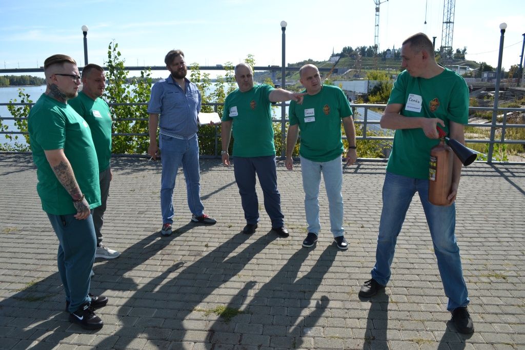 Команда Бийскэнерго ликвидирует условное возгорание 