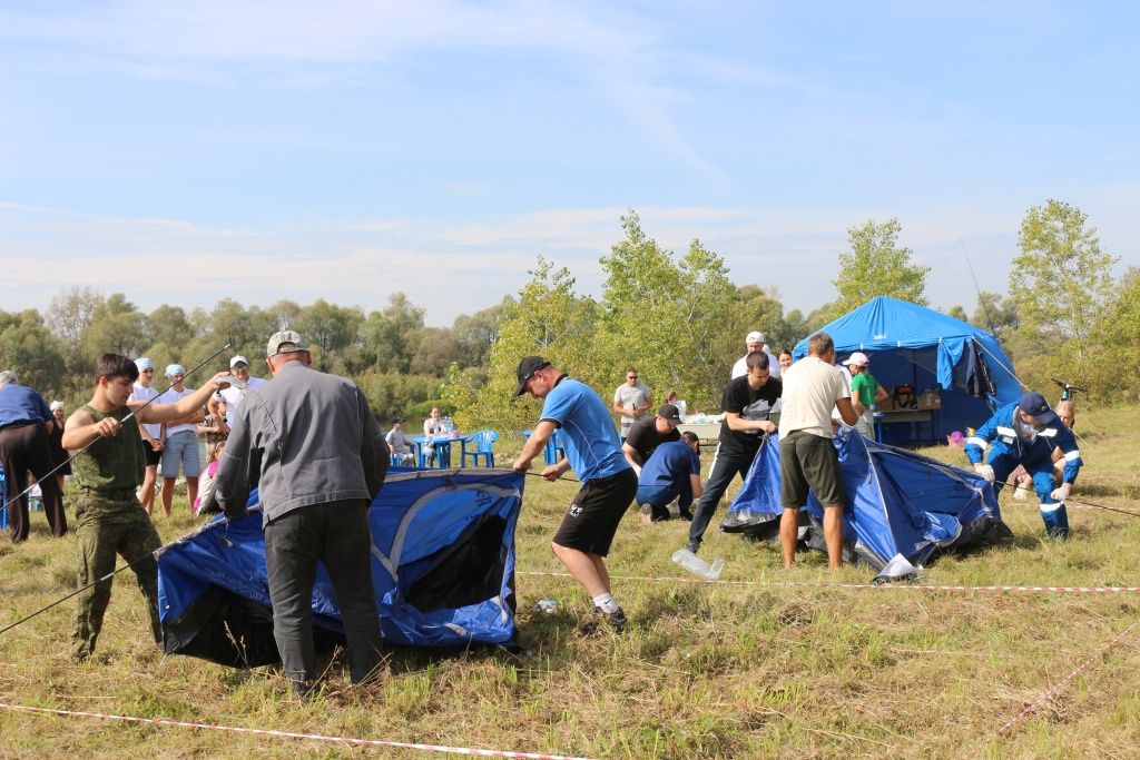 Сбор палатки на время
