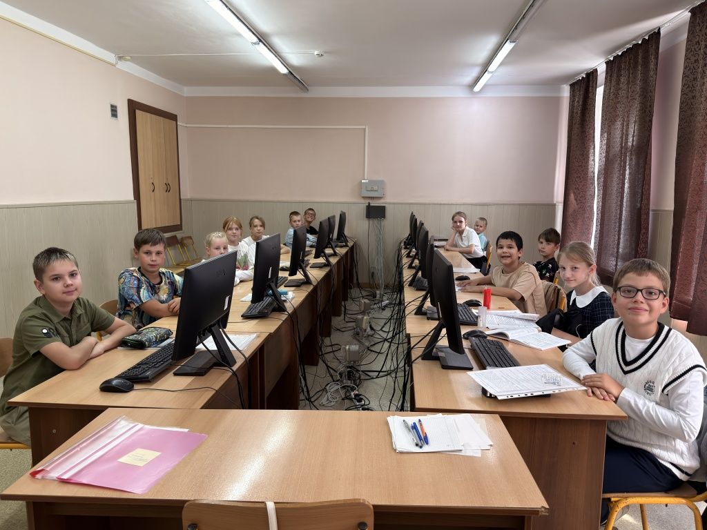 Помимо общих стандартов, каждый филиал развивает собственные профильные приоритеты