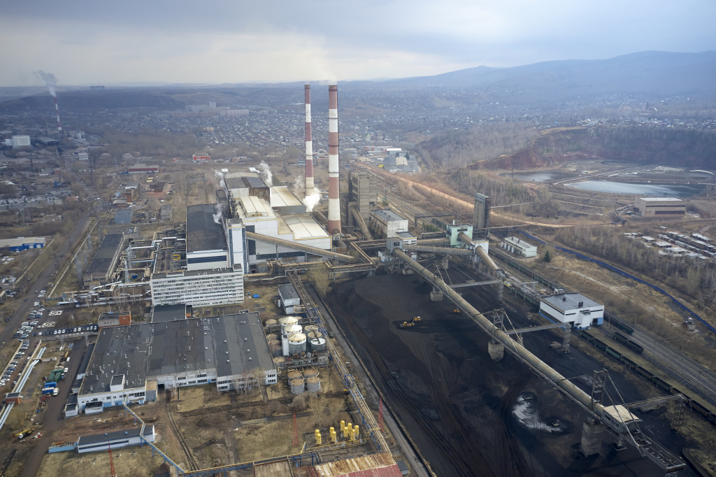 Против мутной воды — сталь и пластик: зачем ТЭЦ-2 в Красноярске новая система подпитки