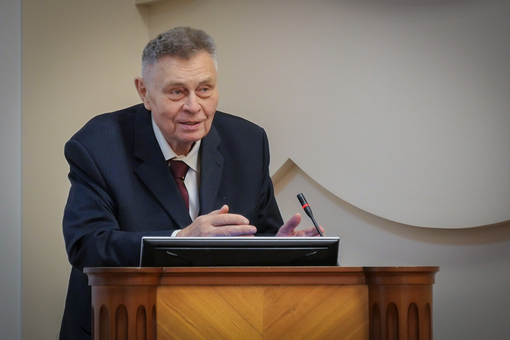 Виталий Томилов, экс-глава «Новосибирскэнерго», профессор кафедры ТЭС НГТУ 