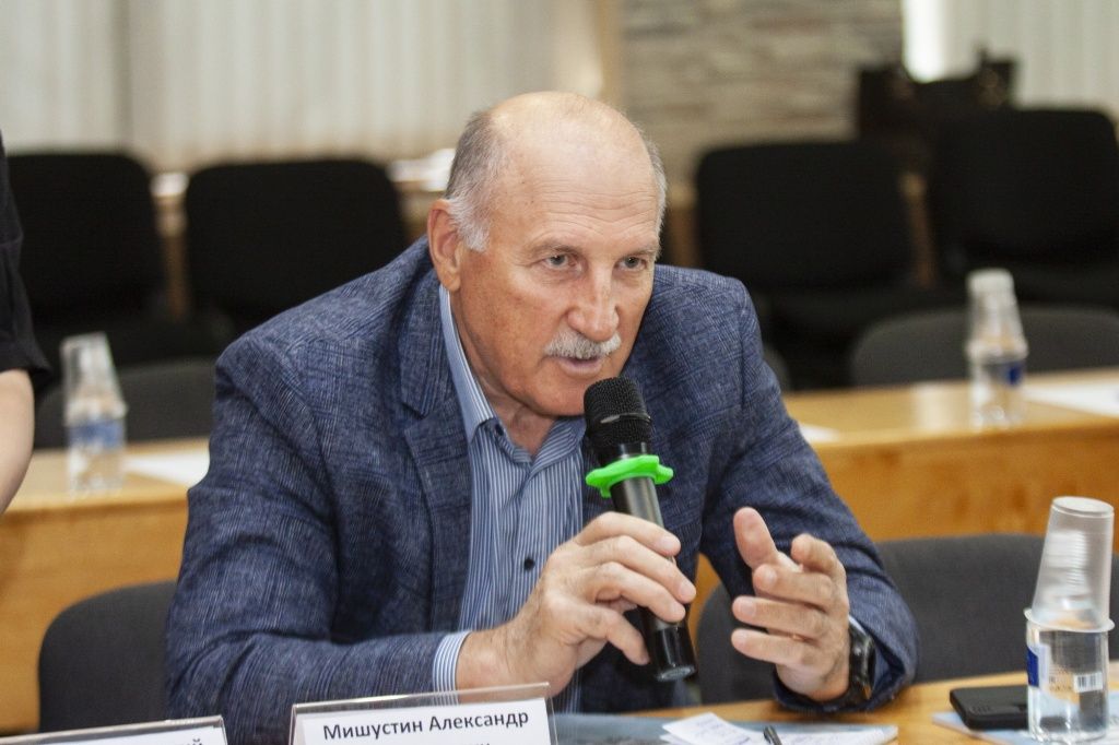 Председатель правления Союза строителей Алтайского края Александр Мишустин 