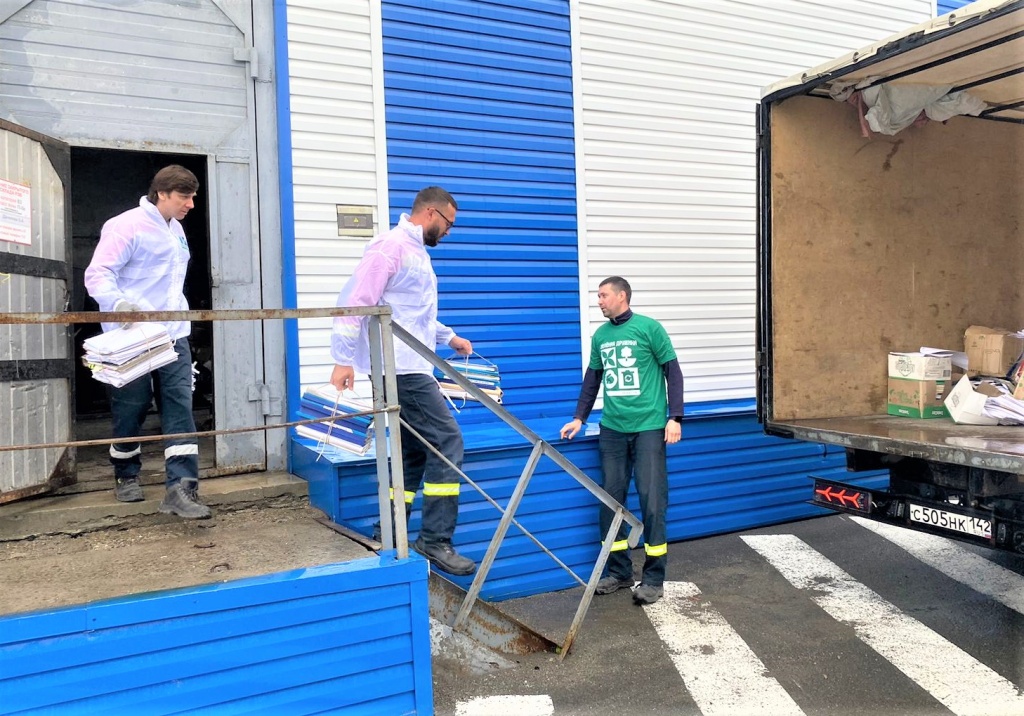 В акции принимают участие сотрудники электростанций и теплосетевых предприятий СГК из разных городов Кузбасса. На фото &mdash; энергетики Кемеровской теплосетевой компании