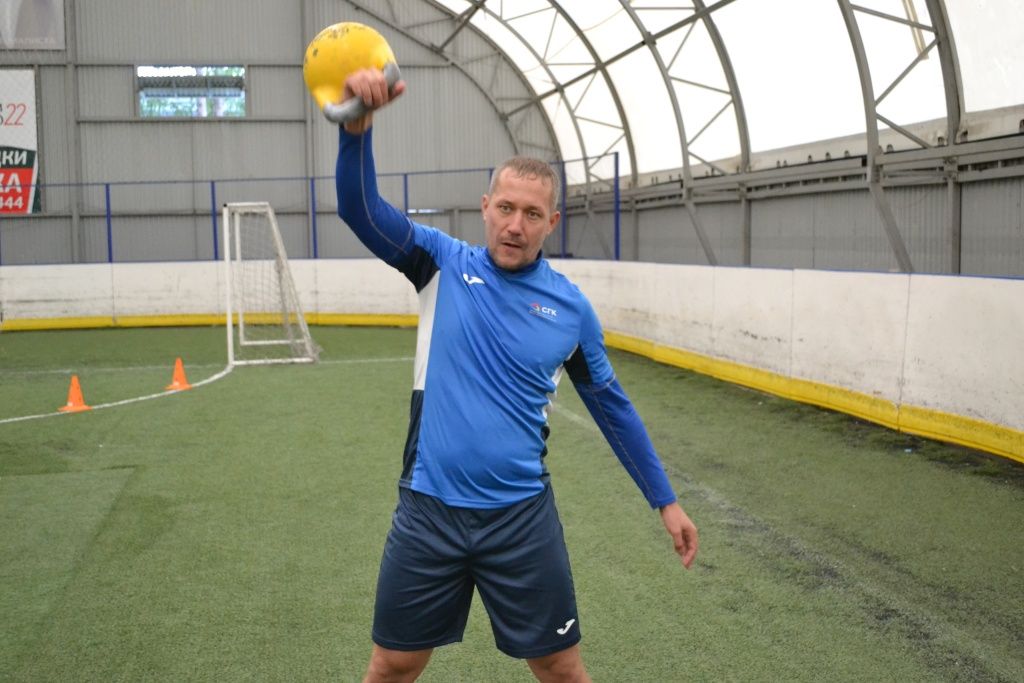 Гиревики алтайских предприятий СГК показали хороший уровень подготовки, но на этот раз в призы не попали