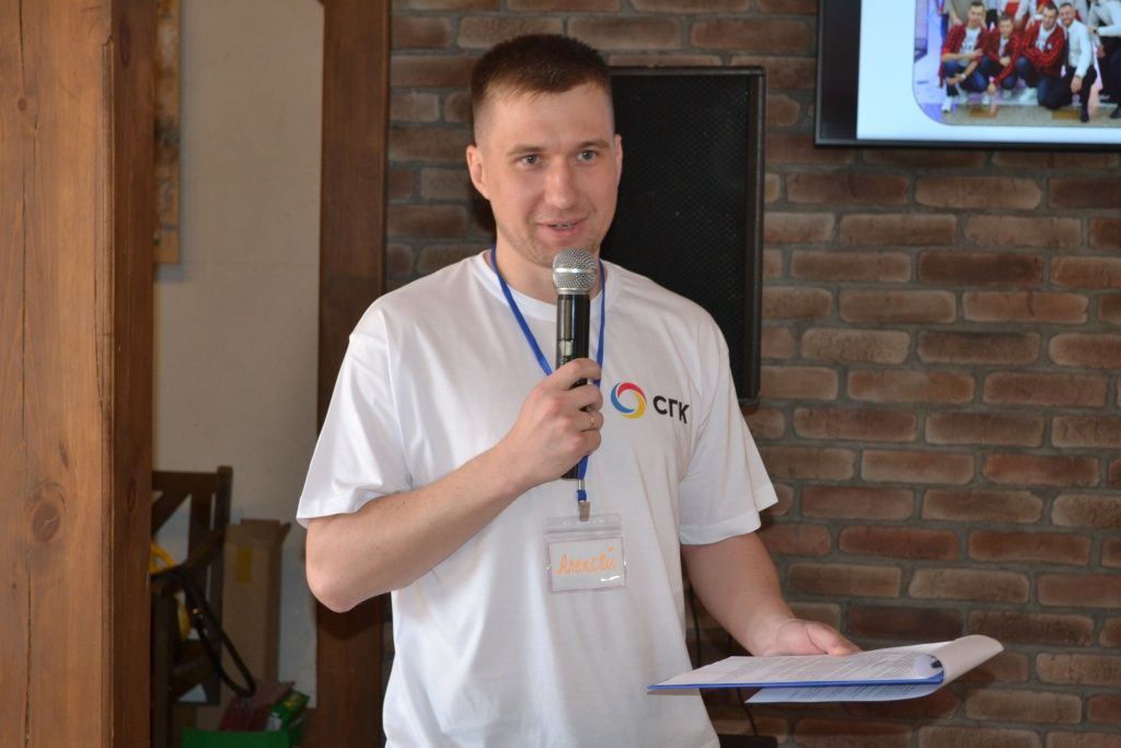 Алексей Глуховеров рассказал о спортивных достижениях сотрудников алтайских подразделений СГК