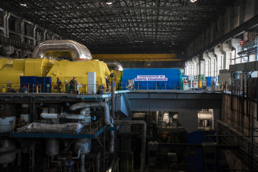 Генератор мощностью 225 МВт произведен на заводе «ЭЛСИБ» в Новосибирске 