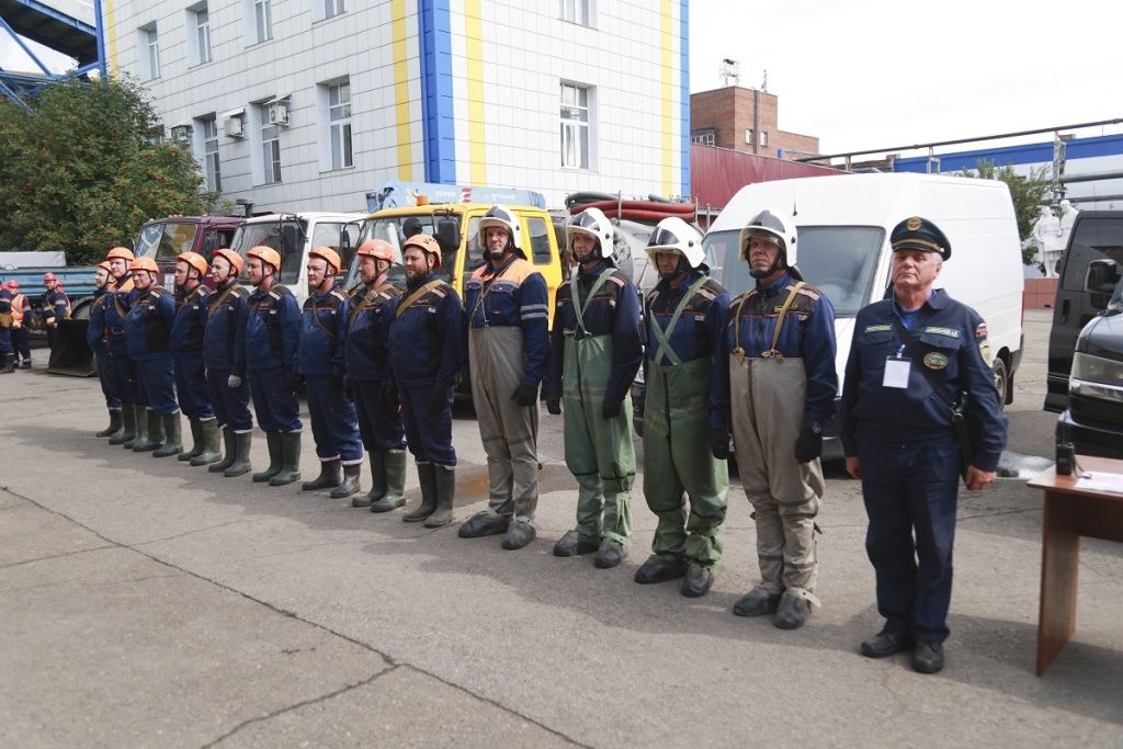 В ходе учений все подразделения справились с поставленными задачами, условная чрезвычайная ситуация была ликвидирована