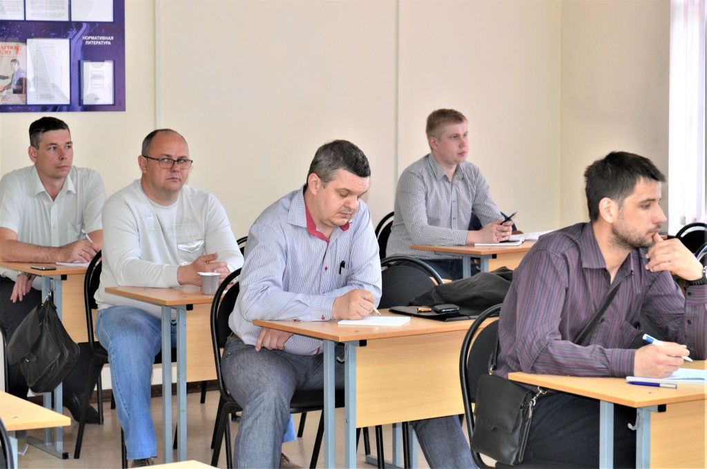 Проект профессиональной переподготовки &laquo;Школа главного инженера&raquo;, созданный совместно СГК и ТПУ, реализуется уже 10 лет. Его выпускники сегодня занимают руководящие должности на предприятиях компании