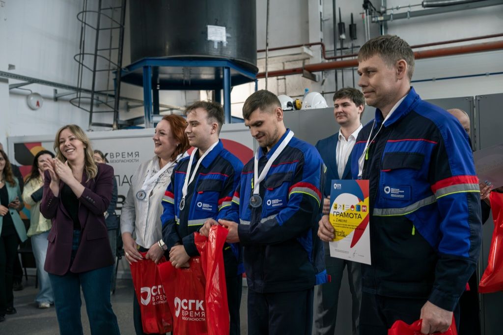 Победители II межрегионального конкурса профессионального мастерства «Лучший в работах на высоте 2026» — команда «СибИАЦ» Победители II межрегионального конкурса профессионального мастерства «Лучший в работах на высоте 2026» — команда «СибИАЦ»