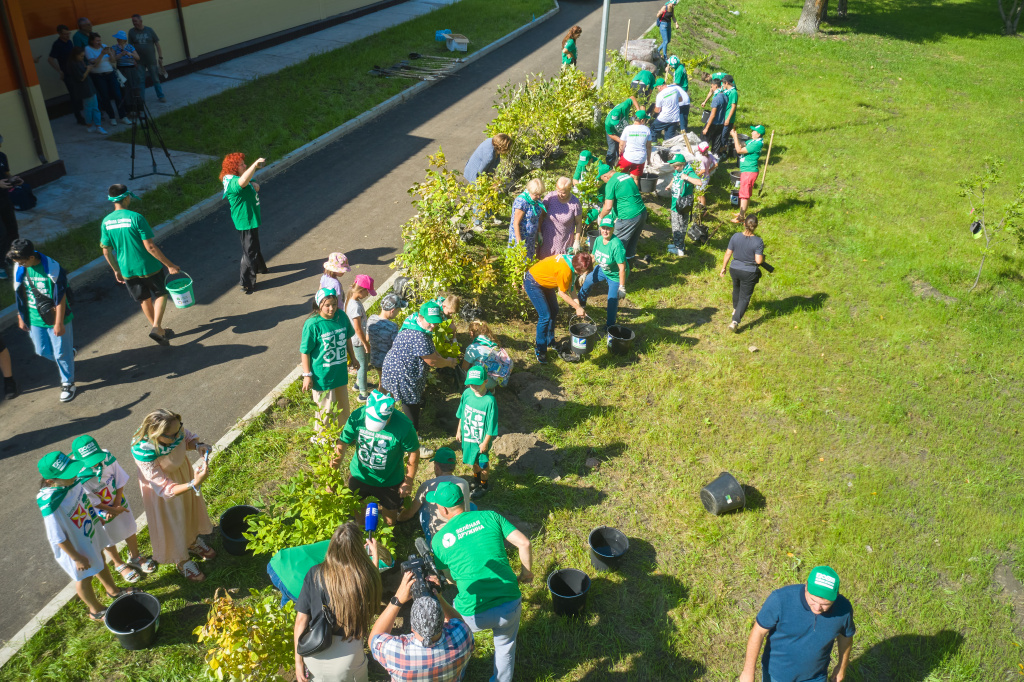 Экомарафон стал зеленым праздником для учеников школы №50 и их родителей 