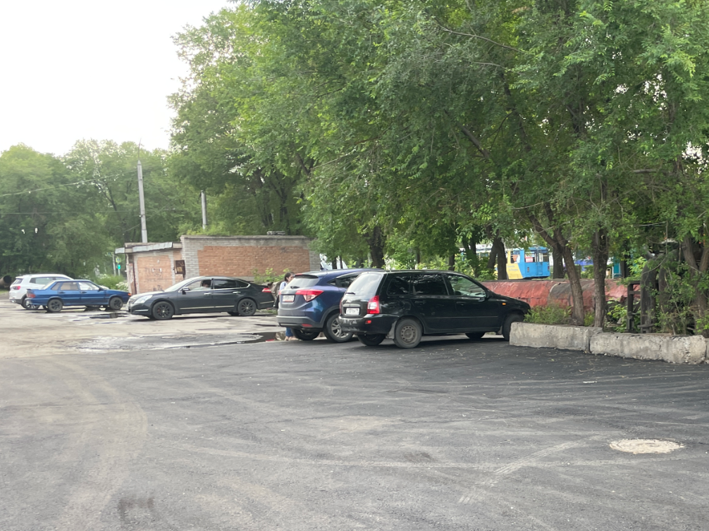 Снимок Т.Олейниковой: восстановление асфальтирования на перекрестке улиц Советская и Итыгина в Абакане