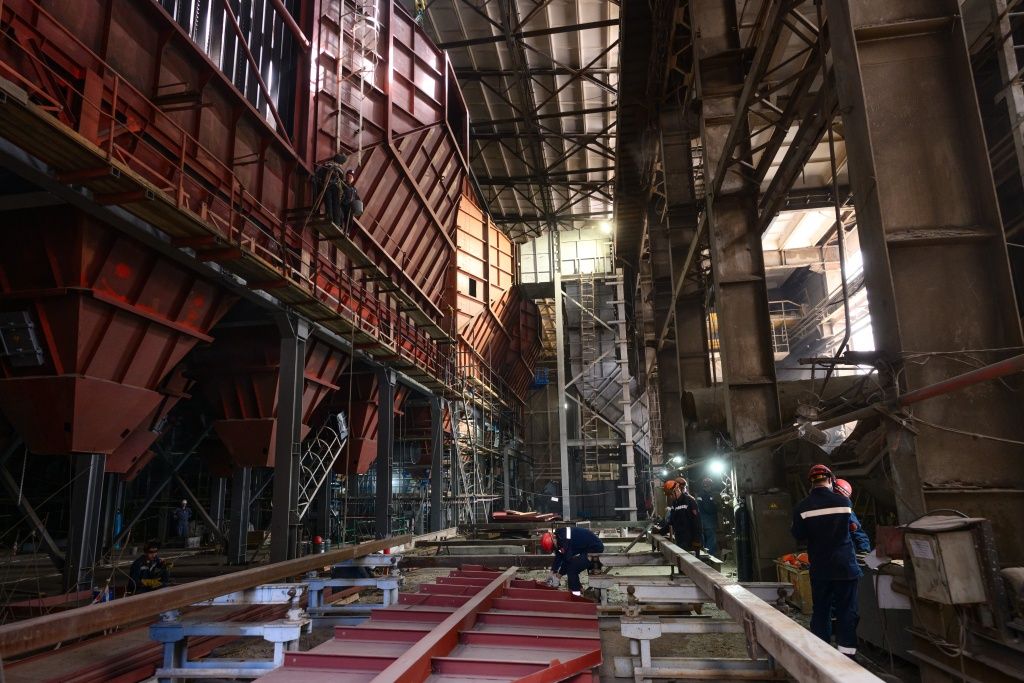 Уже через пару недель двенадцатый по счету электрофильтр будет достроен. 