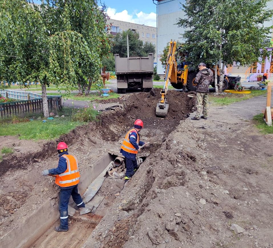 В ходе ремонта теплосети на ул.Крылова в Абакане будет обновлено 550 метров трубопровода