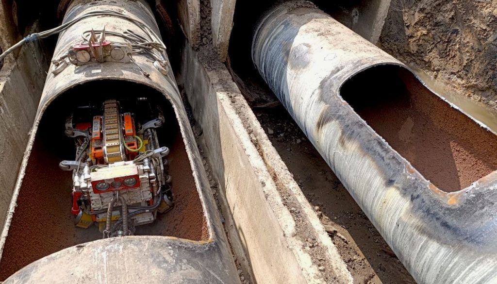 Во время диагностики на бульваре Строителей выявленное сквозное повреждение было сразу устранено 