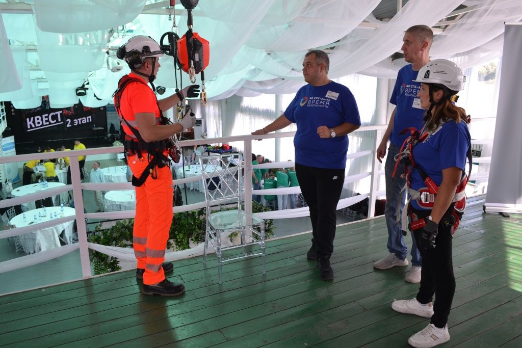 Этап с работой на высоте провёл руководитель проектов компании &laquo;Техноавиа&raquo; Семён Кичкильдеев