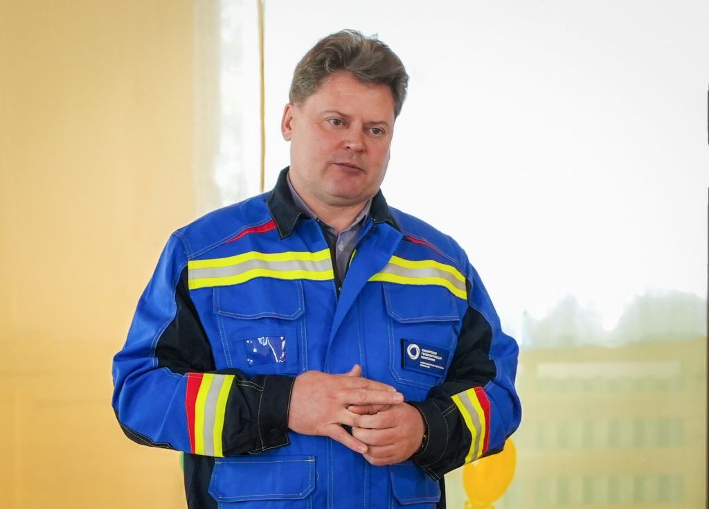 &mdash; Опасными при работе в тепловой камере могут быть следующие факторы: возможное наличие горячей воды, повышенная температура воздуха и стенок трубопроводов, снижение видимости, &mdash; отмечает начальник службы охраны труда и производственного контроля Новосибирской теплосетевой компании Андрей Уколов