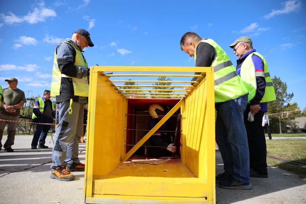 При каждом движении нужно учитывать детали. Иметь тактику, сноровку