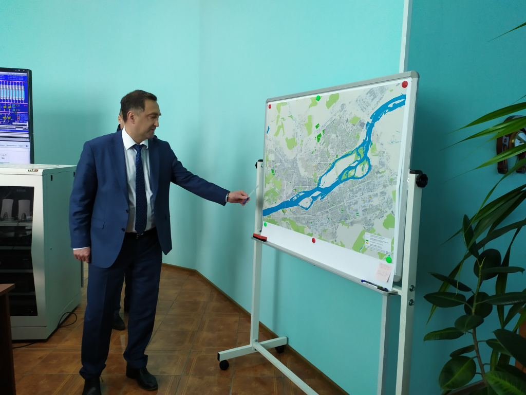 Директро теплостранспортного подразделения СГК Сергей Иванов рассказывает о подключении новых районов города