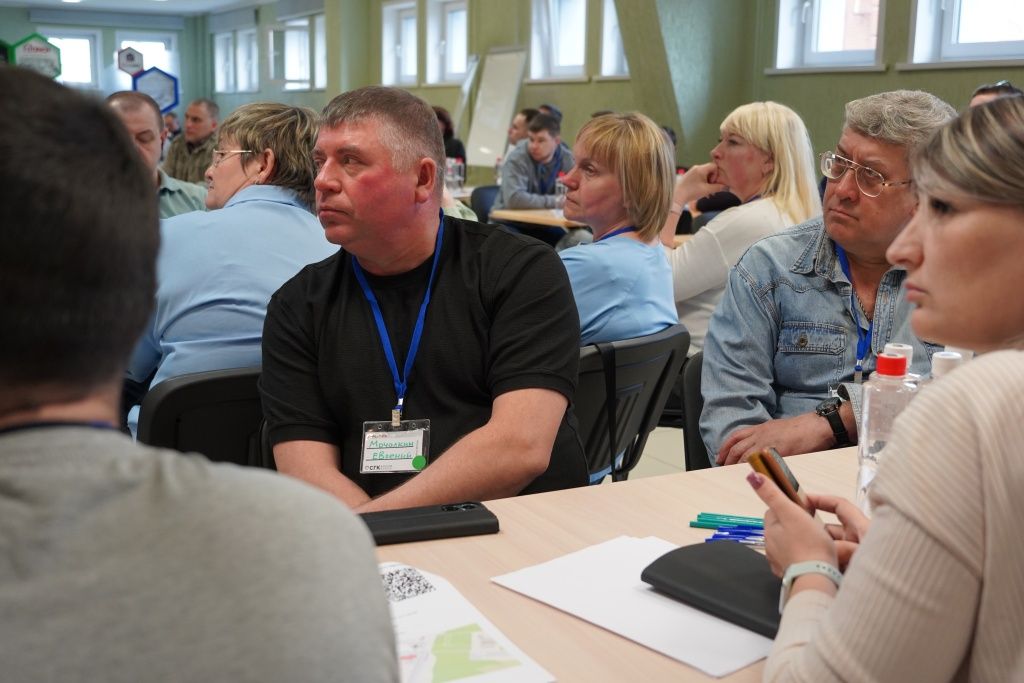 Участники стратегической сессии &mdash; сотрудники предприятий СГК 