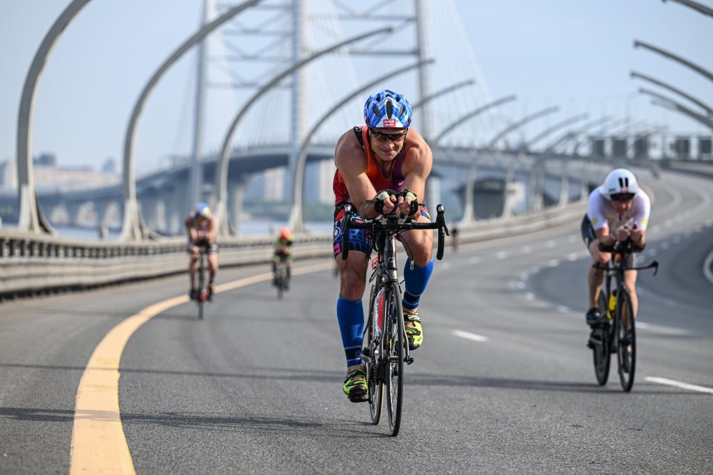 Медный всадник. Велогонка &mdash; дистанция 180 км.