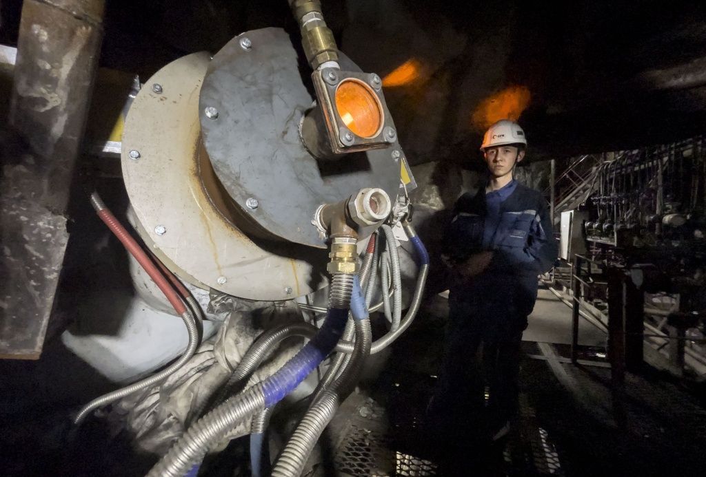 Работы по запуску ТЭЦ-3 с применением электроионизационного розжига Работы по запуску ТЭЦ-3 с применением электроионизационного розжига