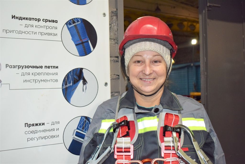 Теплоизолировщица Марина Береговая не боится высоты!