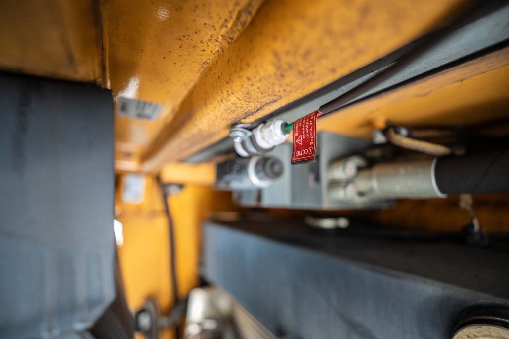 Датчик в подкапотном пространстве сигнализирует о наличии огня 