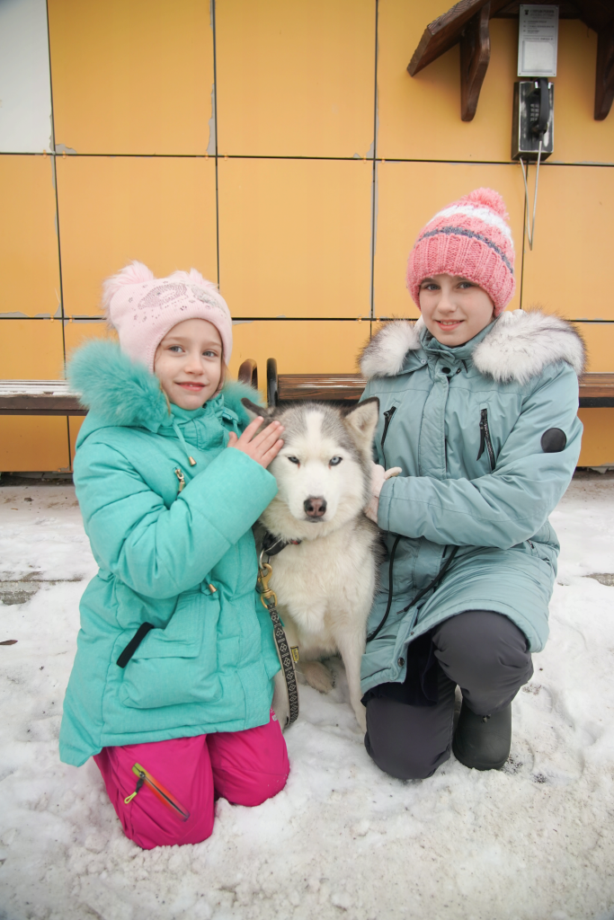У всех участников проекта &laquo;Поделись теплом&raquo; была возможность сделать фото на память с обаятельным хаски