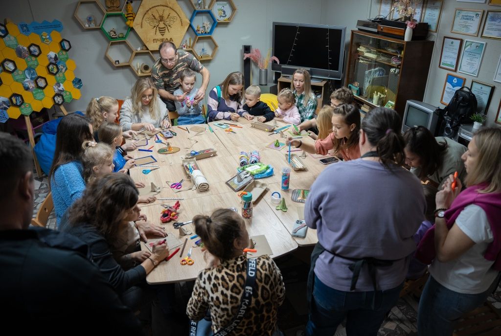 Участники с удовольствием делились своими идеями и находили нестандартные решения для использования отходов