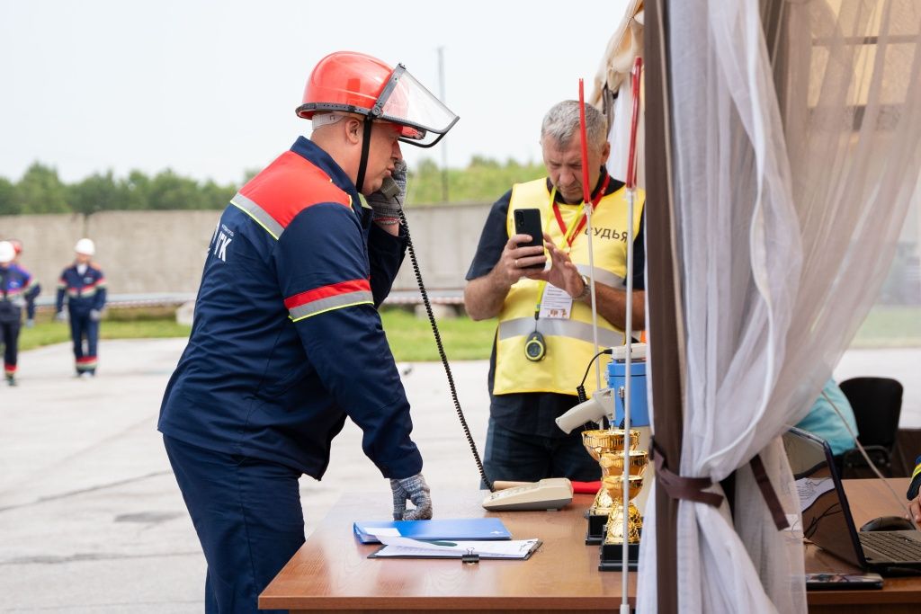 Для объективной оценки действий участников, судья проводит фото- и видеофиксацию прохождения эстафеты