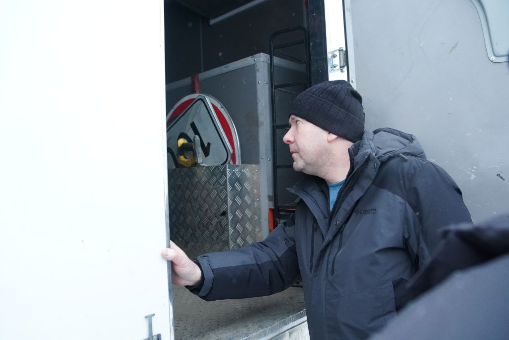 Автомастерская на колесах: внутри все необходимое для работы на тепловых сетях 