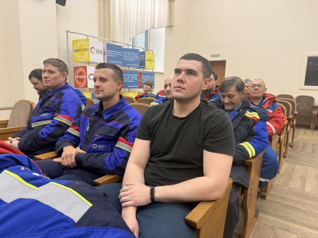 Занятие по оказанию первой помощи традиционно собирает много участников, так как всем необходимо освежать жизненно важные знания