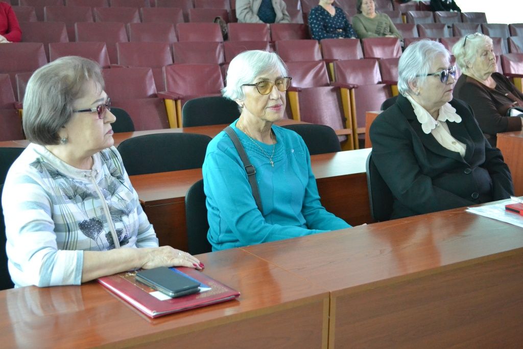 Для жителей Рубцовска &laquo;Дом с теплом&raquo; стал возможностью прямого общения с энергетиками и представителями местной администрации 