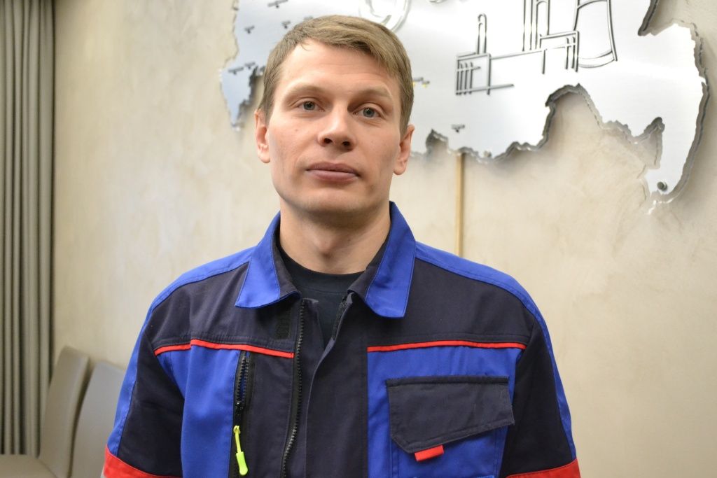 Старший мастер Юго-Западного сетевого района Дмитрий Дедов