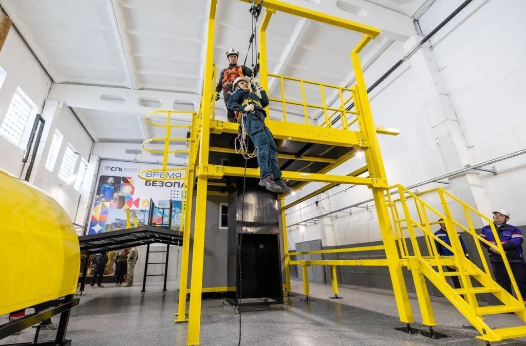 Спасение условно пострадавших &mdash; отдельное направление тренировок на полигоне &laquo;Высота&raquo;