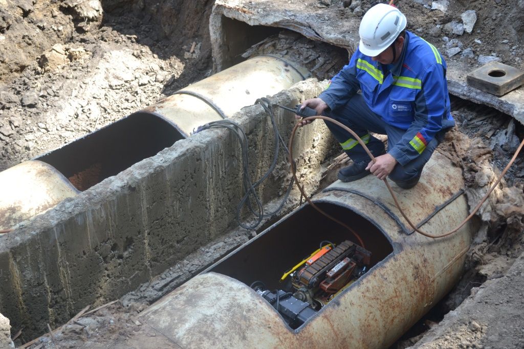 Запуск робота-диагноста для проведения внутритрубной диагностики состояния сетевого трубопровода