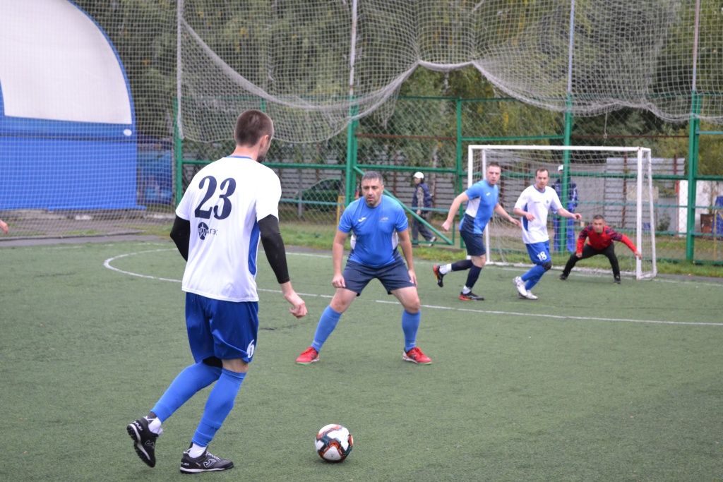 В принципиальном матче объединённая команда &laquo;Бийскэнерго&raquo; и &laquo;БийскэнергоТеплоТранзит&raquo; обыграла &laquo;Барнаульскую горэлектросеть&raquo;