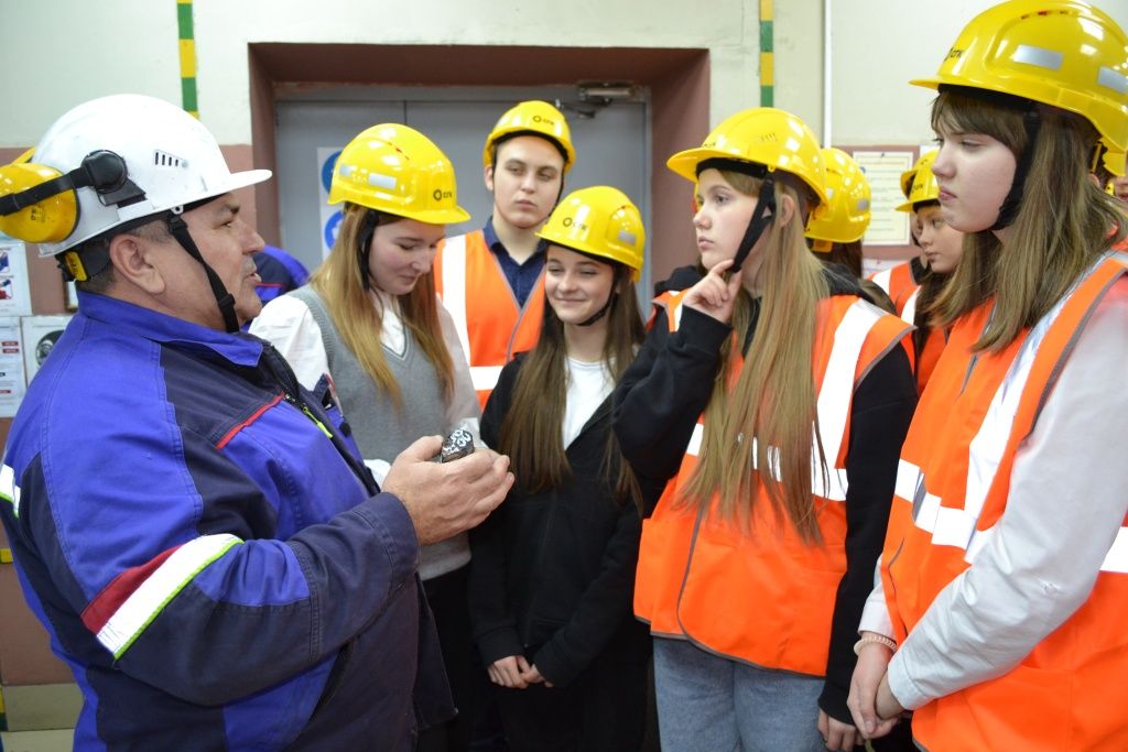 Многие школьники нацеливаются на инженерное образование и будущую работу в энергетике