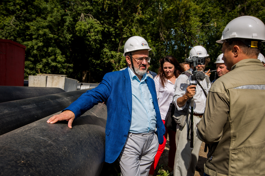Лидеры общественности Новосибирска проинспектировали ход ремонтов городских тепломагистралей