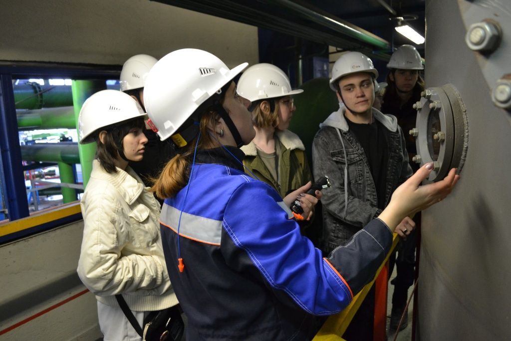 Участники экскурсии узнали об основных этапах подготовки воды на БТЭЦ-3