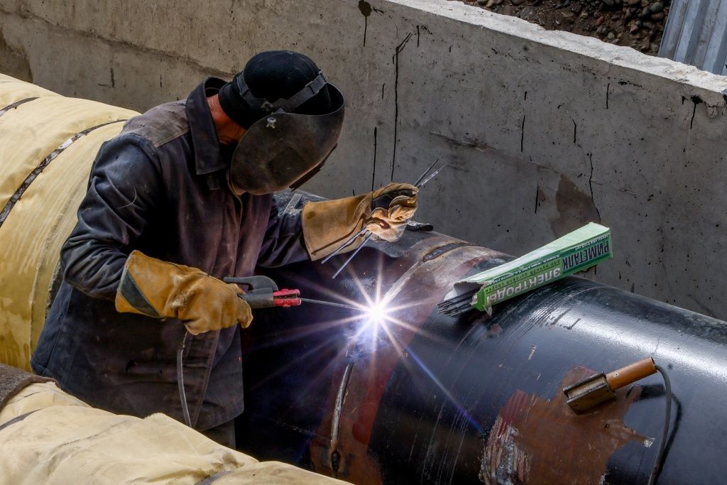 Энергетики заменят более 200 метров трубопровода диаметром 700 мм и железобетонный канал