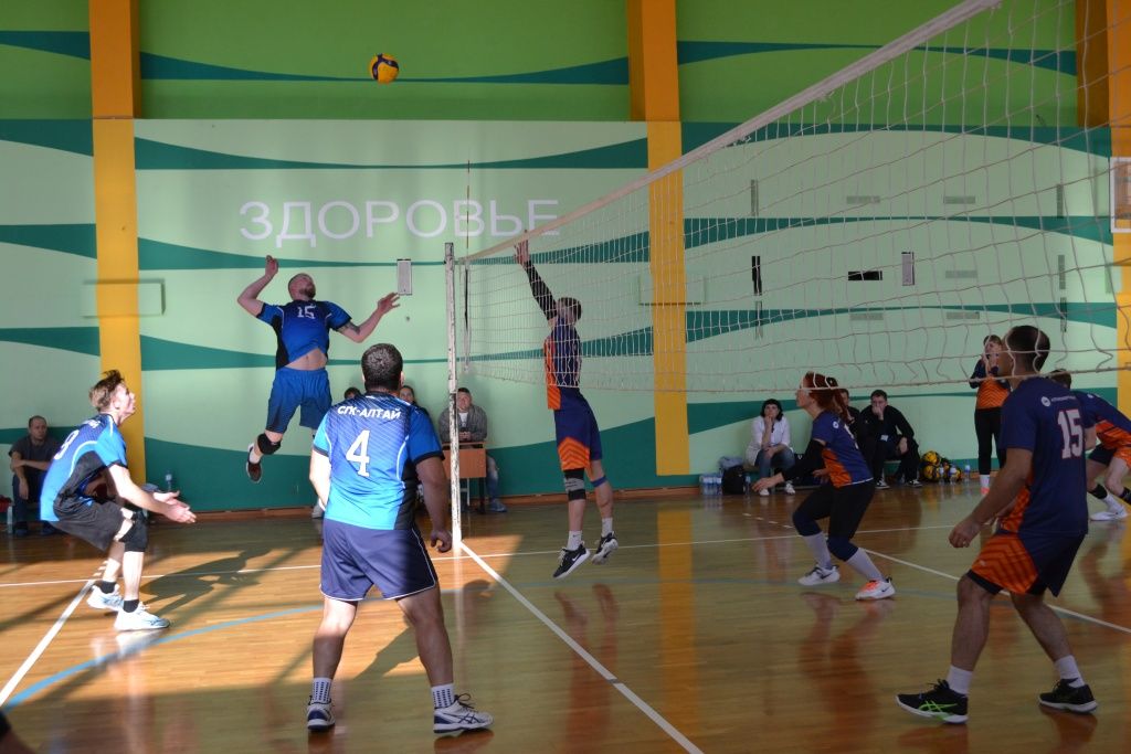 Волейболистам &laquo;СГК-Алтай&raquo; всего одного шага не хватило до призовой тройки