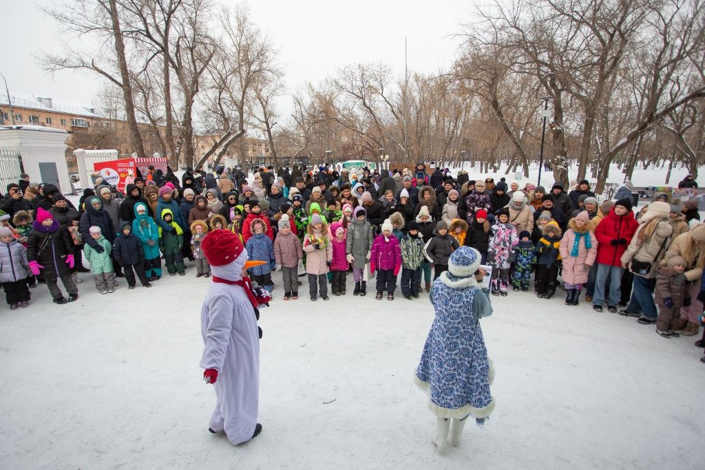 Гостей праздника ожидало интерактивное театрализованное представление