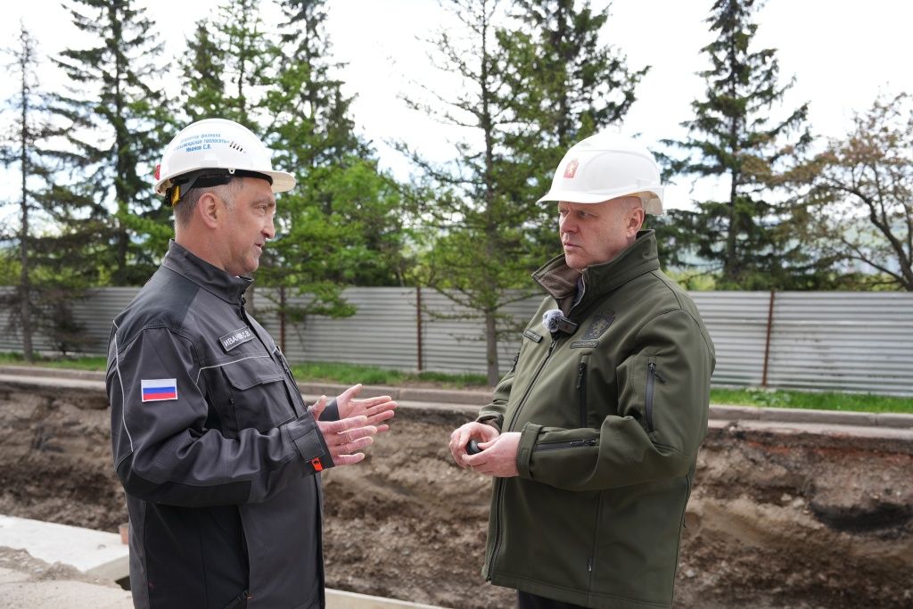 Глава г. Красноярска Владислав Логинов детально осмотрел ход проводимых работ 