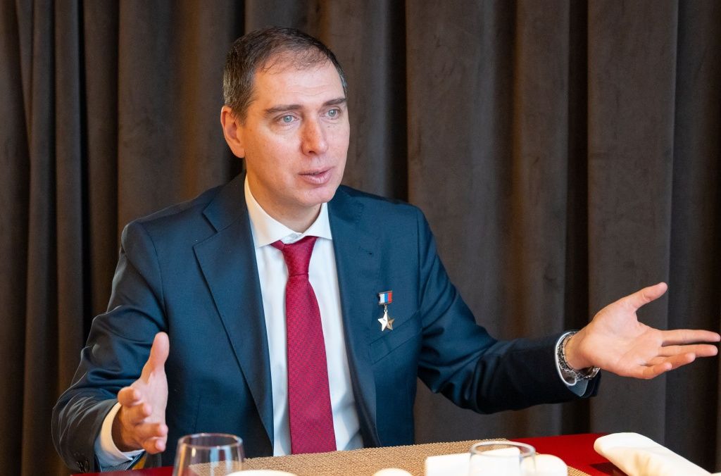 Текст диктанта прочитает летчик-космонавт, Герой России Сергей Волков