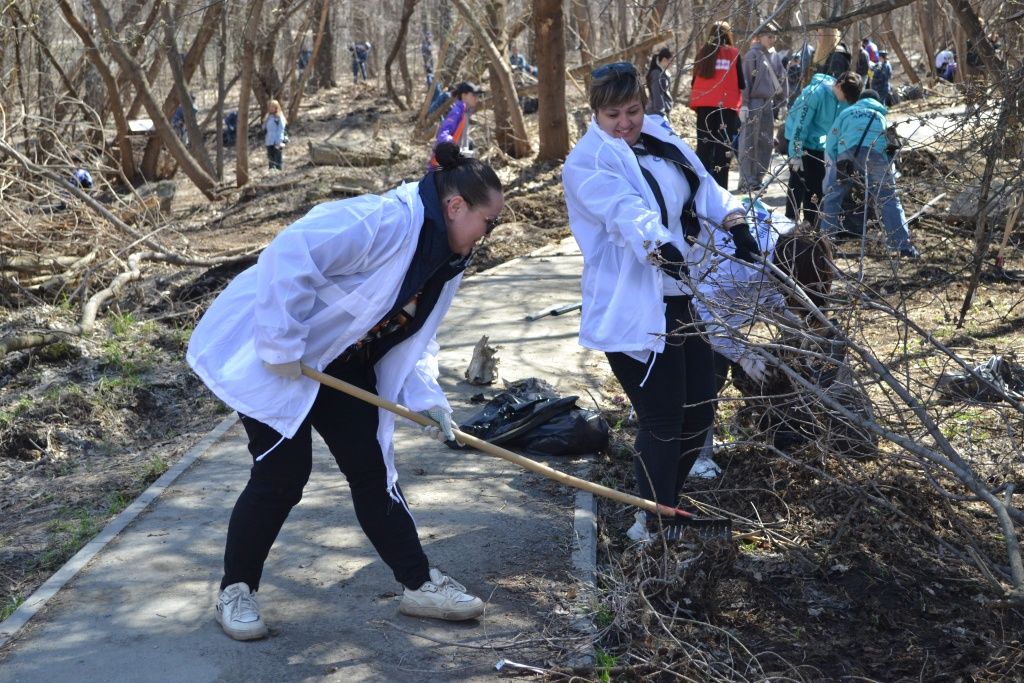 В хорошей компании работа всегда становится интереснее 