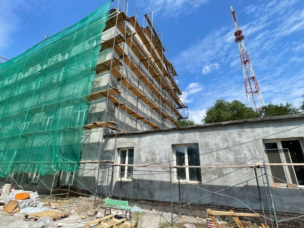 За 80 с лишним лет школа №1 очень выросла